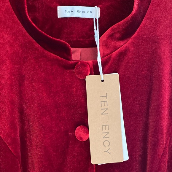 NWT Rich Red Tendency Velour Dress. Size M - Picture 11 of 11
